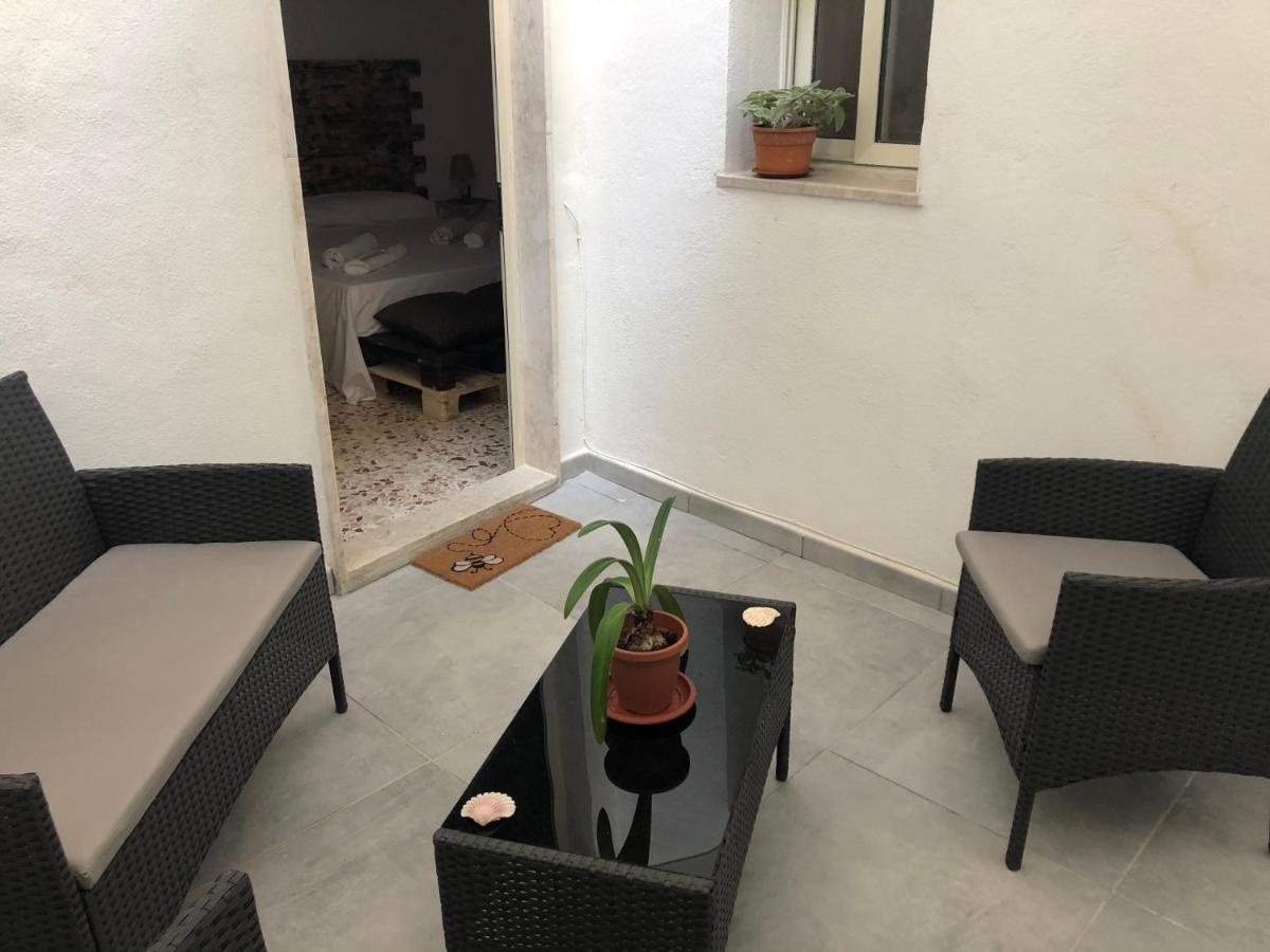 La Casa Di Vincenzo Lägenhet Syrakusa Exteriör bild